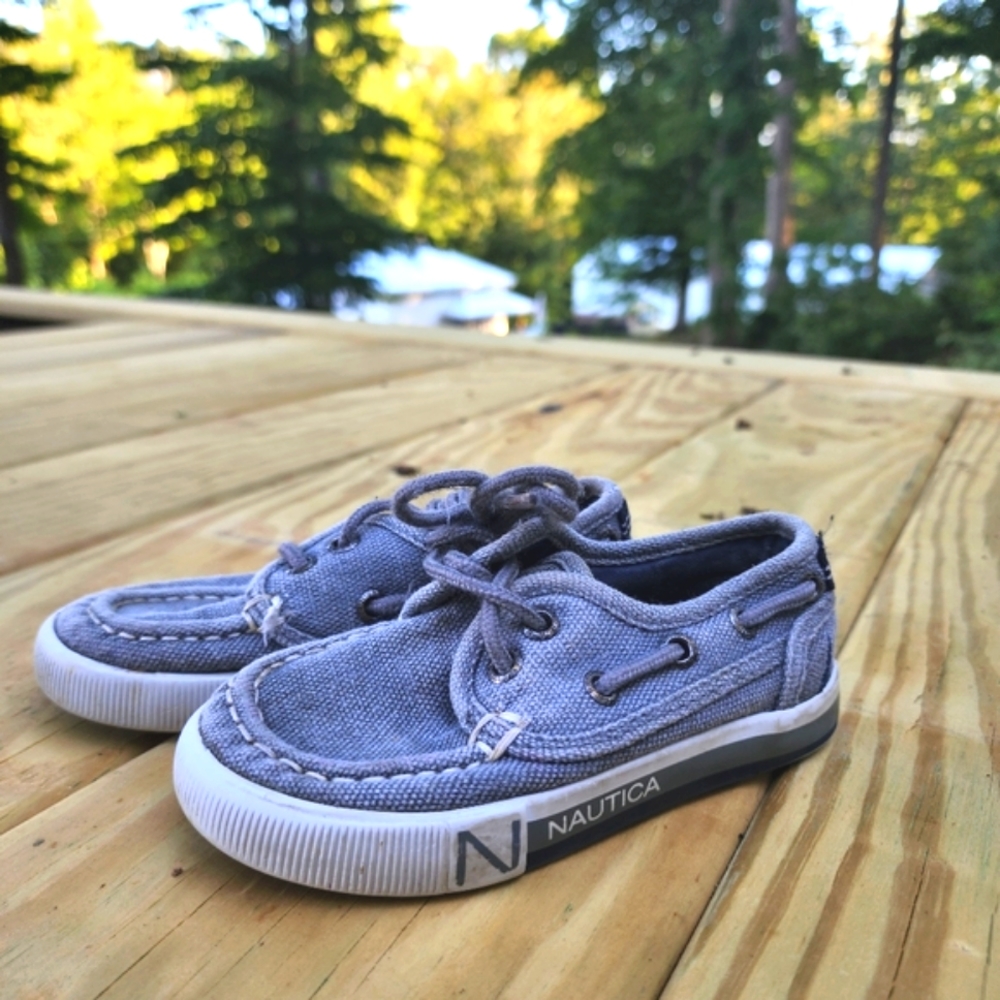 SOLD Nautica toddler 8 shoes